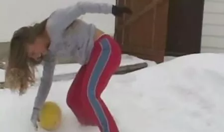 Kyra Banks DP深肛门
